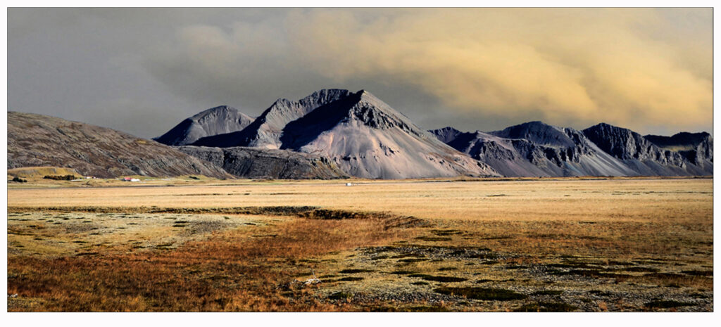 Island ,Blick in einen Vulkankrater
